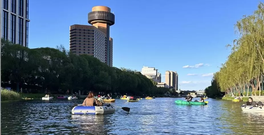 最懂夏天的北京中产，都在亮马河CityBoat