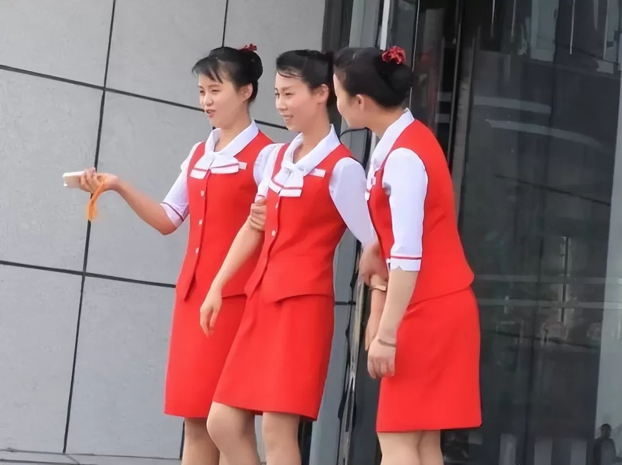 长春朝鲜餐厅：她们拒谈身世、不合影、不嫁中国，三年后神秘消失