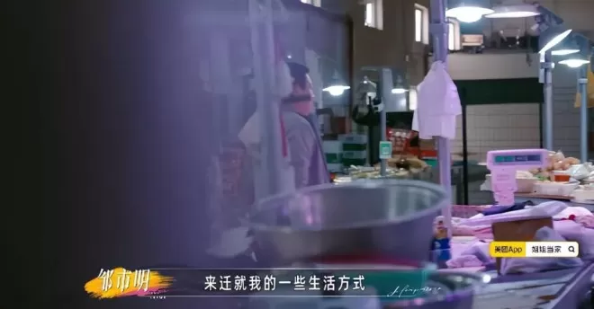 笑不活了！冉莹颖买了上千双高跟鞋霸屏热搜