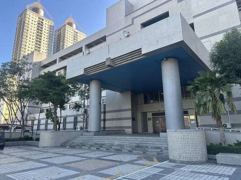 AI换脸合成女同事不雅照 男子还上传网路供人浏览被判刑