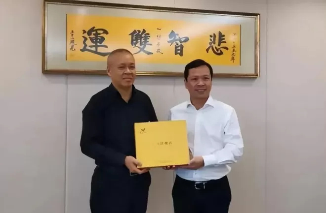 当球星哈兰德卷入了一场价值百亿的中国商战