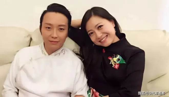 47岁李玉刚近况曝光！曾与美女范小宁相恋6年，如今还是单身让人唏嘘