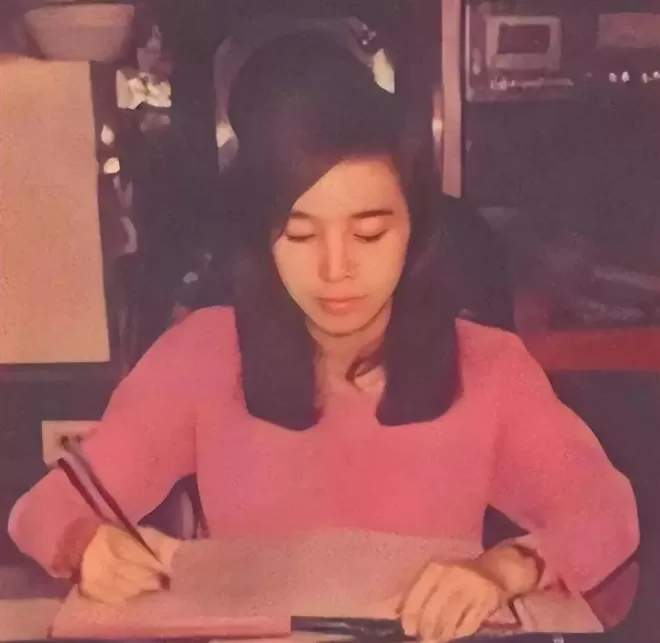 台湾好色富婆:有过5任丈夫,想用40亿包养黎明,最后却选择出家