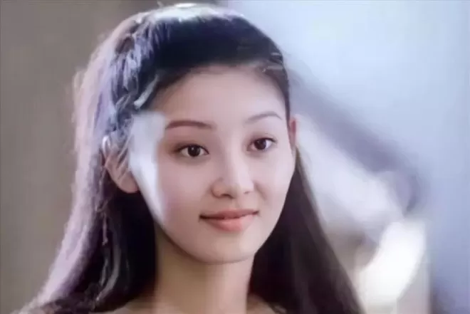 无缝衔接7任女友后,娶了富婆的59岁王志文,今憔悴不堪