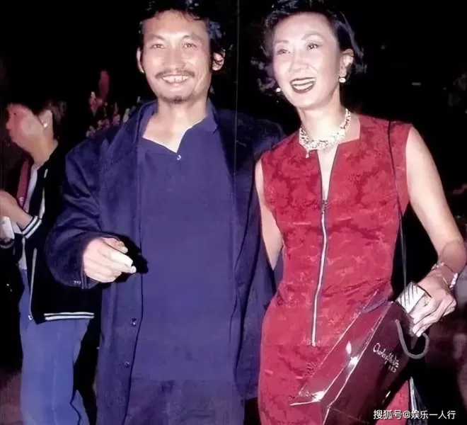 徐克医院守到崩溃痛哭！施南生数亿遗嘱曝光...