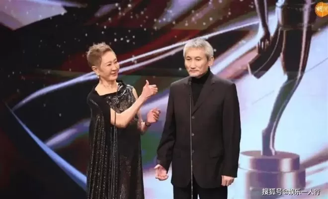 徐克医院守到崩溃痛哭！施南生数亿遗嘱曝光...