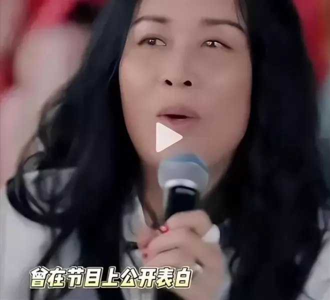 那英18岁儿子一出手,竟挽回她在前夫高峰面前丢掉的尊严