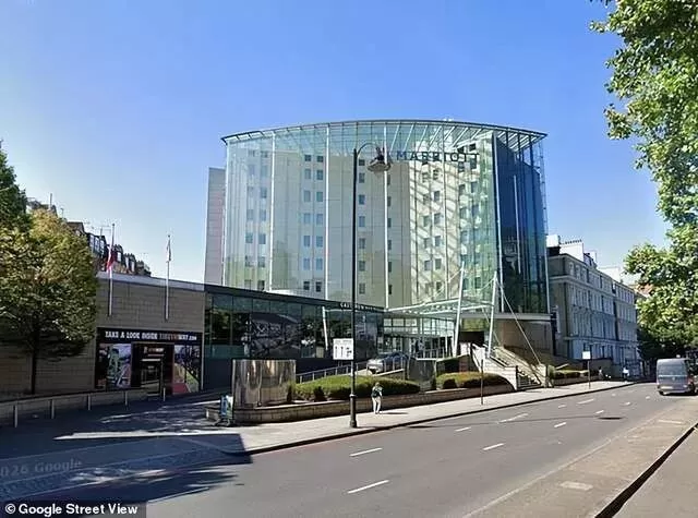 沙特王子戒毒数月后骤逝，伦敦豪华酒店放纵