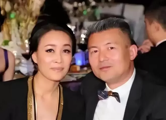 那英18岁儿子一出手,竟挽回她在前夫高峰面前丢掉的尊严