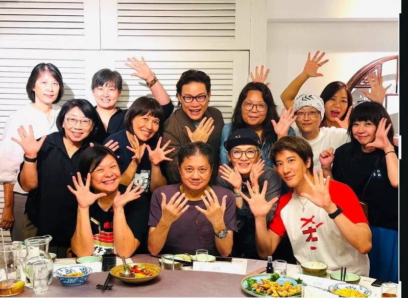 谁的同学会超大牌 王力宏、范晓萱现身 苏永康从香港飞来