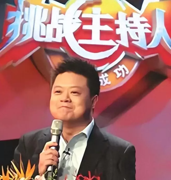 违背父亲意愿，娶央视主持为妻，如今已是大老板