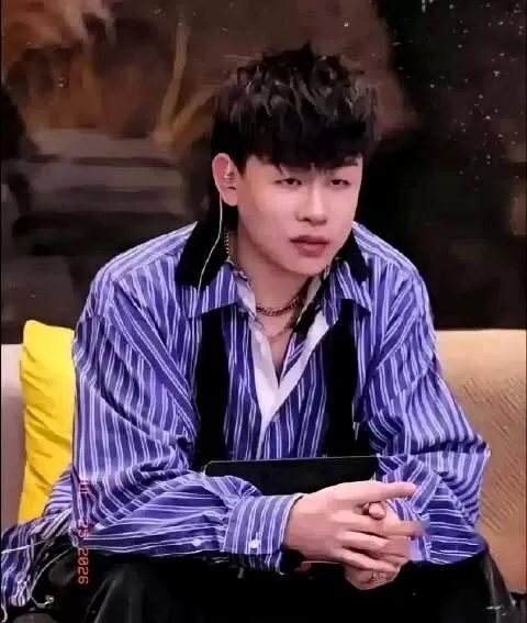 胡彦斌因母1句话甩了章龄之 18年后坦言“此生最大遗憾”