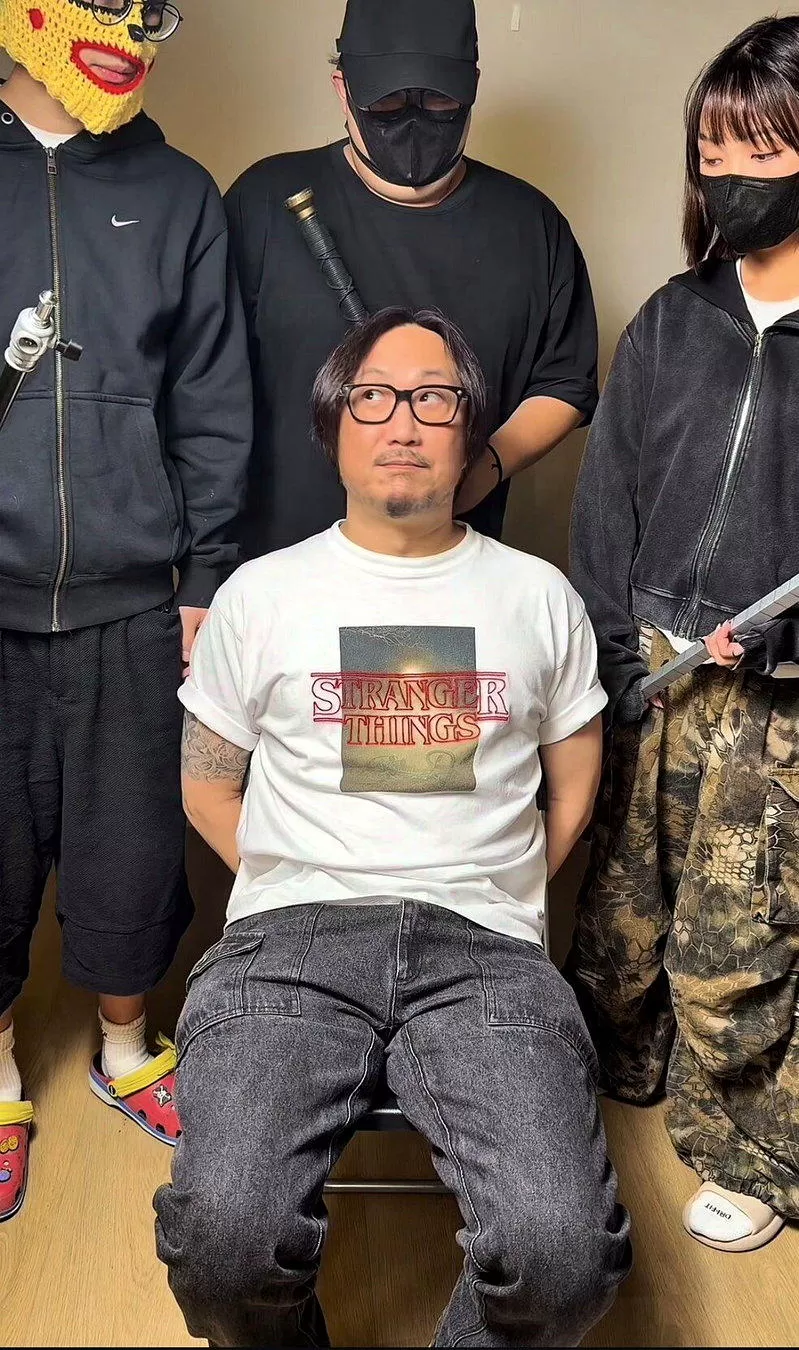 才刚自爆患忧郁症长期酗酒 郑中基“双手被反绑”画面流出