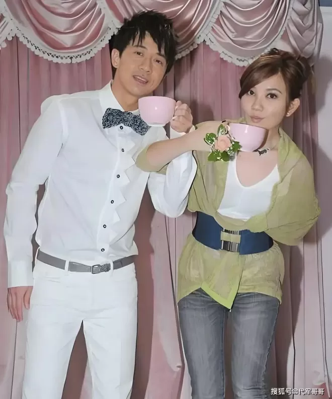 56岁歌星光良近况曝光！曾历经5段真挚恋情，如今孤身一人惹人唏嘘