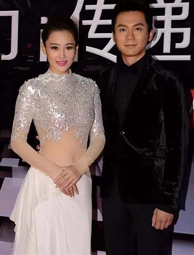 和李晨分开后结缘军官，相伴七年养育孩子