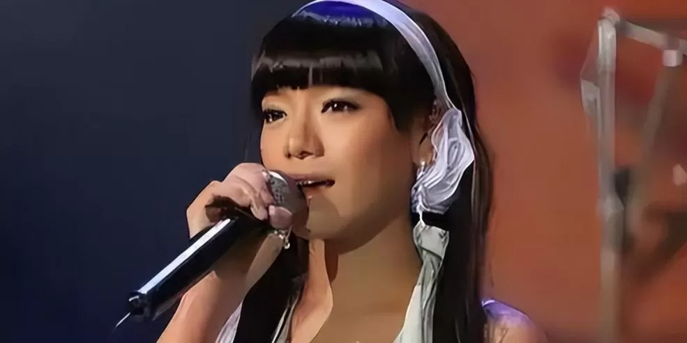 超女冠军江映蓉：过度医美后像"怪物"，全身只剩下眼珠是自己的