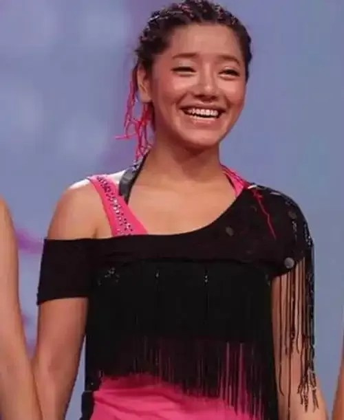 超女冠军江映蓉：过度医美后像"怪物"，全身只剩下眼珠是自己的