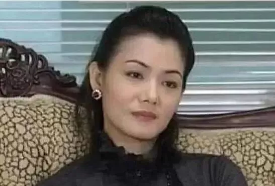 著名女演员50岁在片场离世，一生未婚未育，死后器官捐献救8人