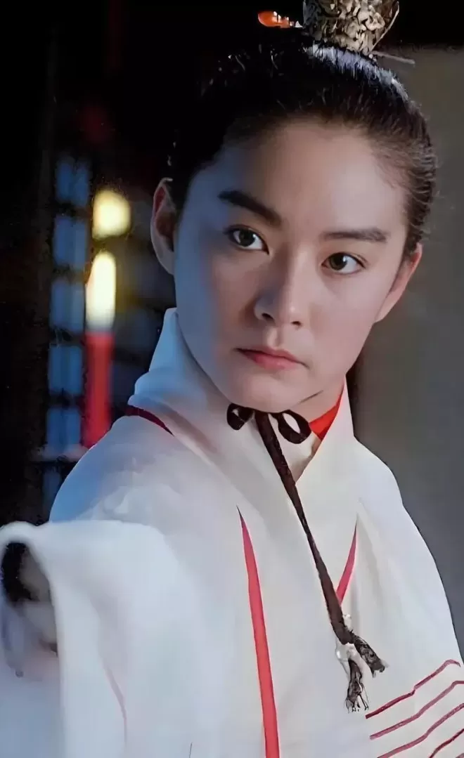 王祖贤出售20岁肖像权,当年的港圈美人现状各有千秋