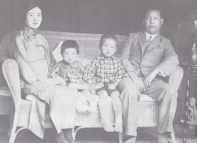 60岁吴明华离婚3天亮相，大女主气场绝了！蔡崇信娶她为啥被说“高攀”？