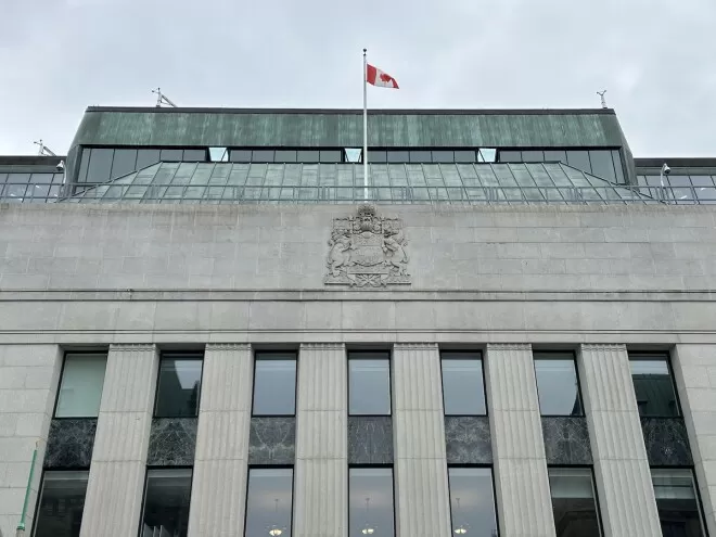 贷款利率又要上涨了？专家警告加拿大房贷成本或再度走高