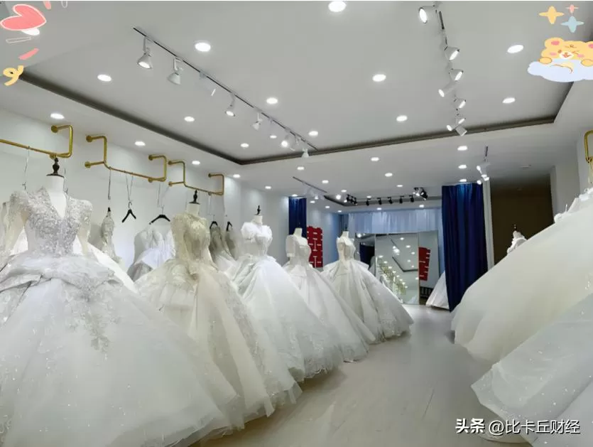 淄博穷小子，靠卖“9.9包邮”给老外，干出4000亿巨无霸