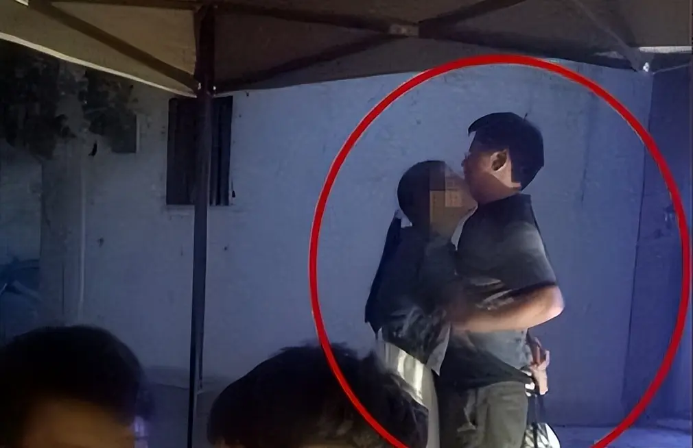 复旦大学王水牛丑闻发酵！玩弄多名女生打胎，手段低级，细节惊人