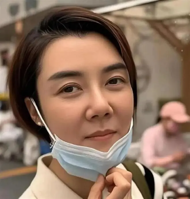 车晓谈前夫:除了我妈他最爱我,但他的爱令我无法承受