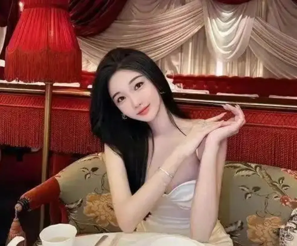 惨! 美女网红落地就遭绑架撕票 被闺蜜约去散心 付540万赎金也没用!