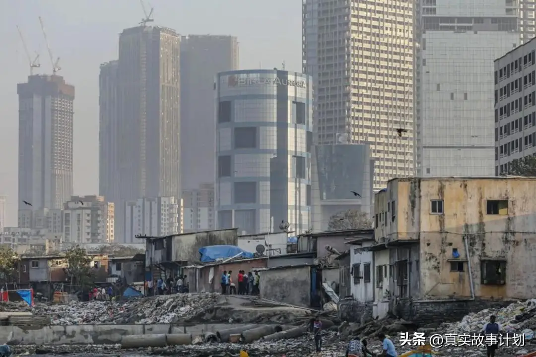 穷人愈穷，富人愈富：k型社会分化与一个更丑陋的未来