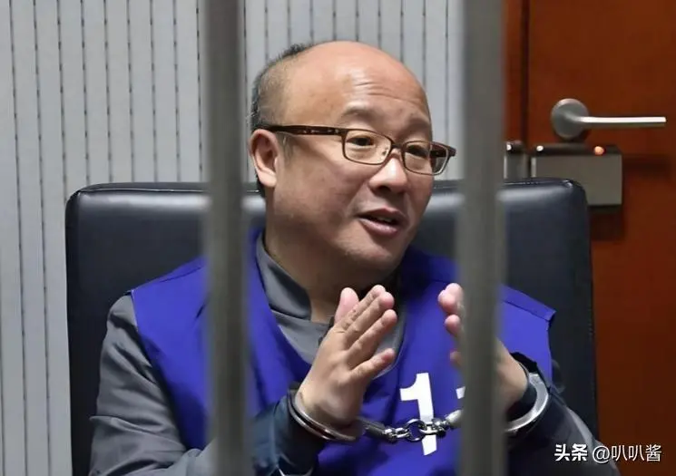 中国首例1000亿骗局！上百万人血本无归，凶手却每天花两万养情妇