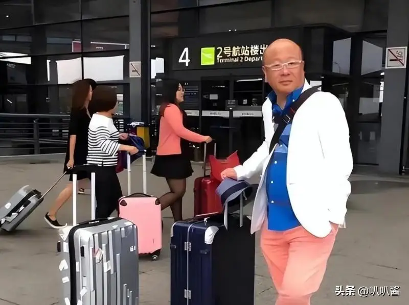 中国首例1000亿骗局！上百万人血本无归，凶手却每天花两万养情妇