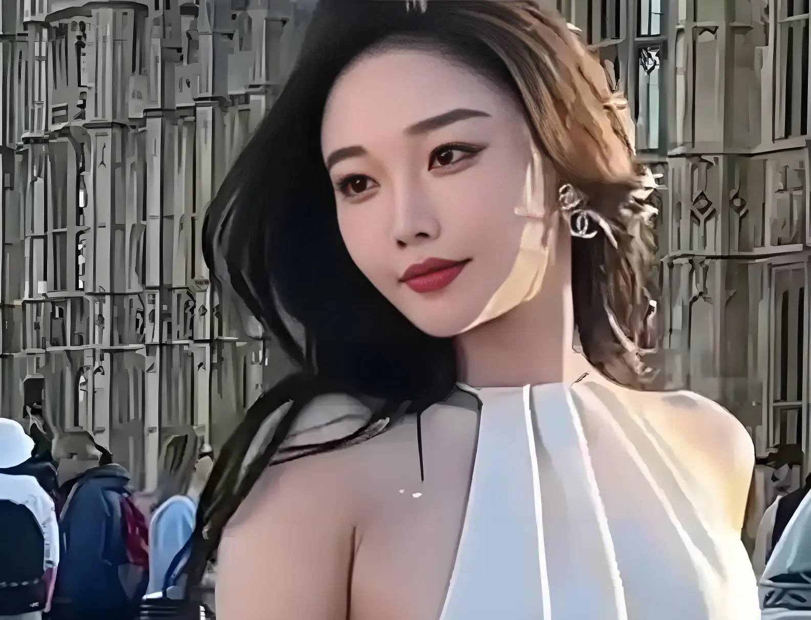 雅典娜容貌出众，绑匪为何选择撕票，放弃倒卖牟利的机会？