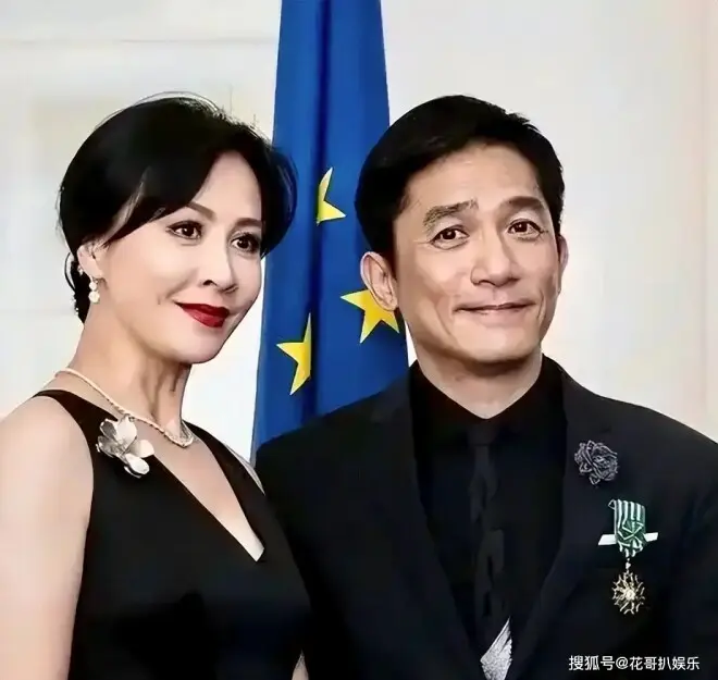 向太揭秘港圈冻龄真相，男神吊打内地同龄人，靠的不是自律是狠活