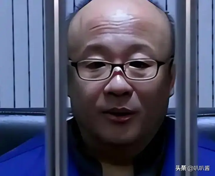 中国首例1000亿骗局！上百万人血本无归，凶手却每天花两万养情妇