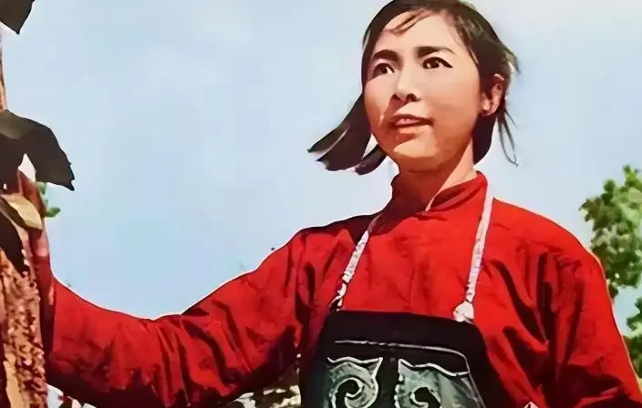 常香玉、秦怡、郭兰英都走了，中国四大人民艺术家，只有她还活着