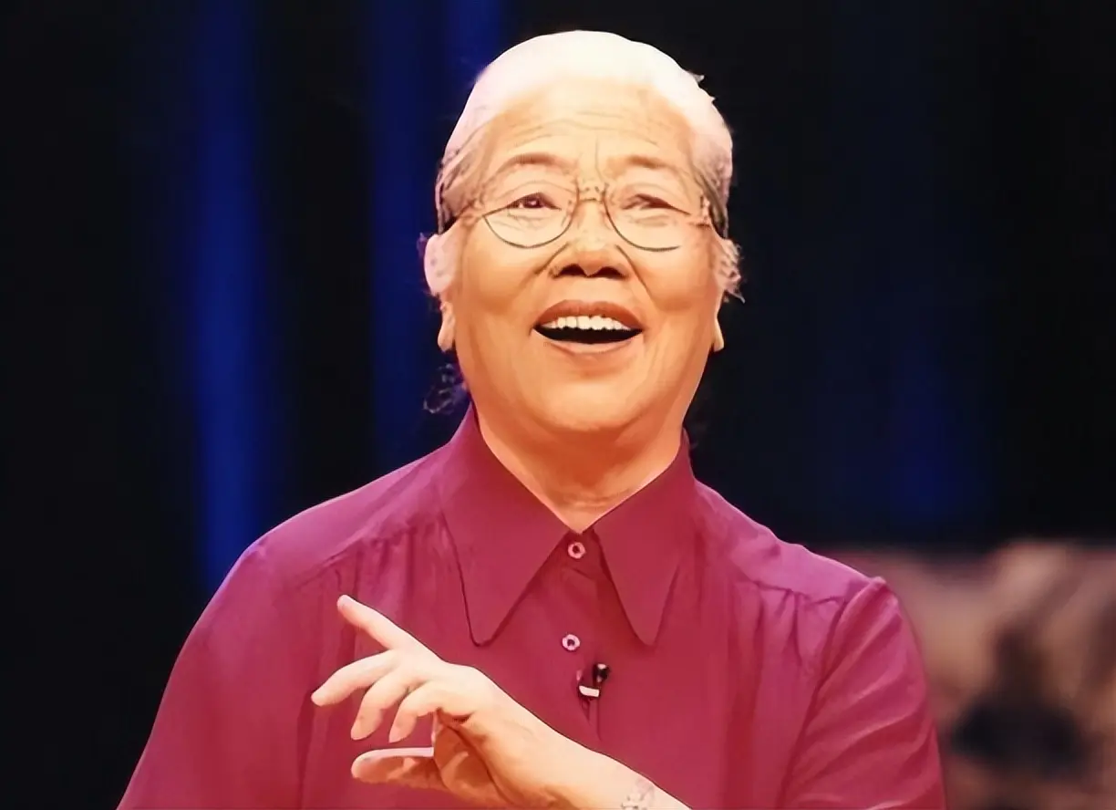常香玉、秦怡、郭兰英都走了，中国四大人民艺术家，只有她还活着