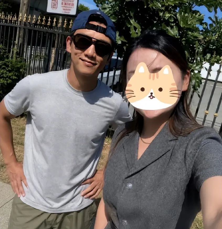 郑恺苗苗加拿大买家具被偶遇，被曝在西温定居，原来一切早有预料