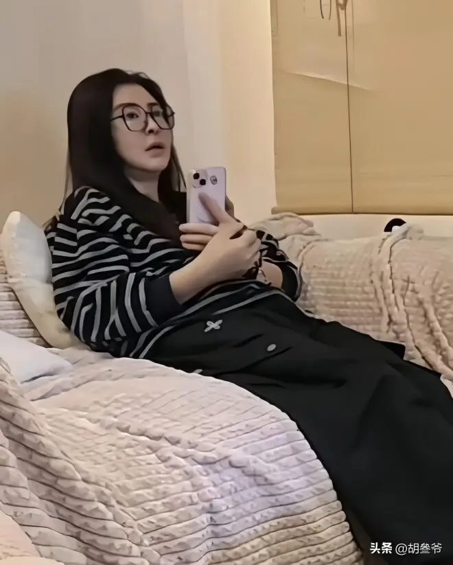 王祖贤7年铁粉宣布脱粉！对女神心寒原因曝光，艾灸店也差评不断