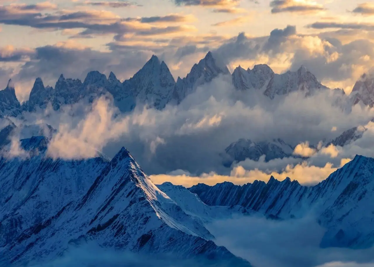 摩尔线程：国产GPU最接近"翻过雪山"的时刻