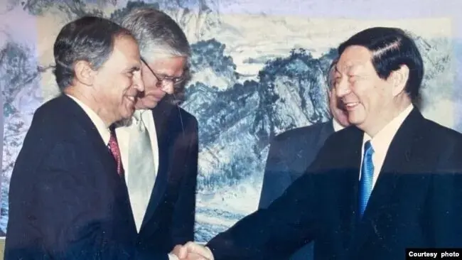 “中共应该改名” 美国学者回忆朱镕基当年的回答