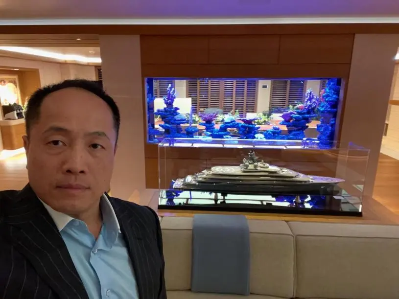 【加籍华裔富豪离奇命案】曾任列治文科企高层15年   加密币大亨巴拉圭堕楼亡