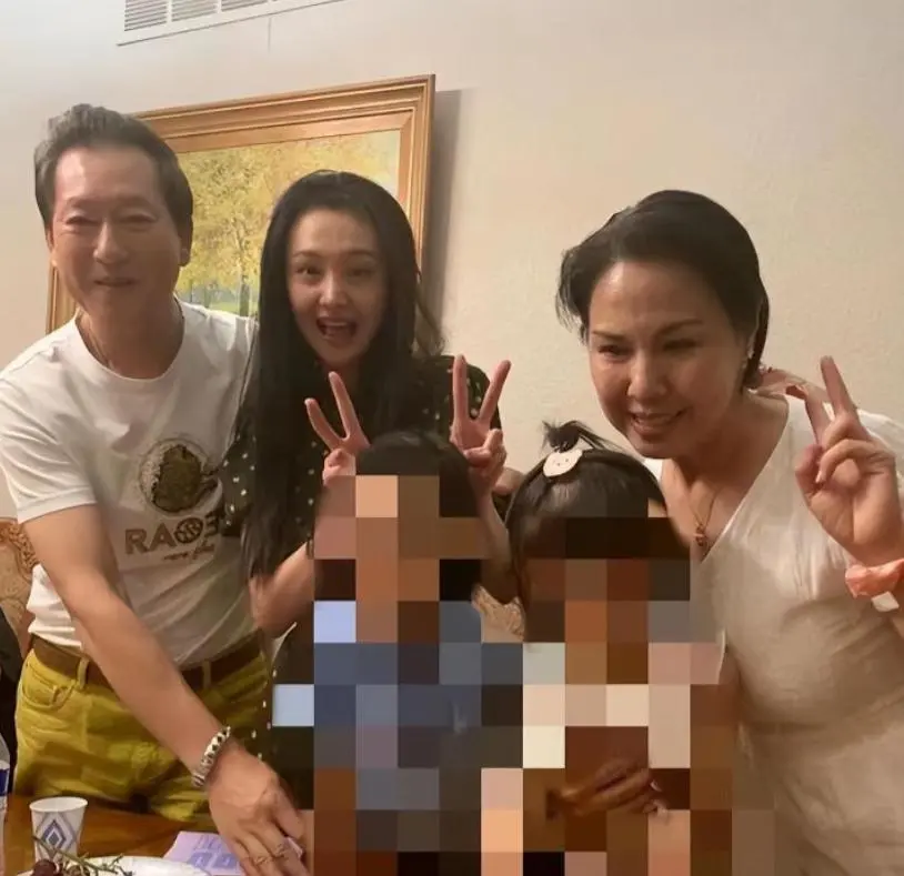 比没钱更糟糕！郑爽美国近况被曝，经济状况被扒，这辈子再难翻身