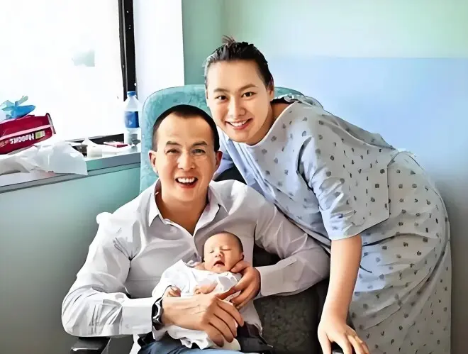 梁洛施亮相百花奖！她洗不去李泽楷前女友标签...