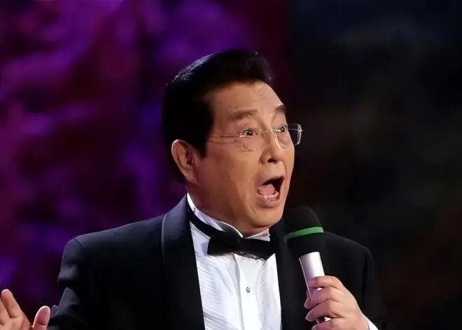 出狱3年仍啃老!李天一被严管,87岁父亲李双江到处商演