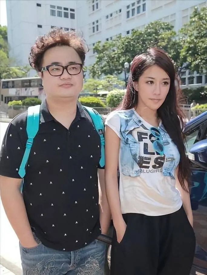 42岁香港艳星下嫁山东农村，曾不雅照满天飞，现状曝光，她后悔吗