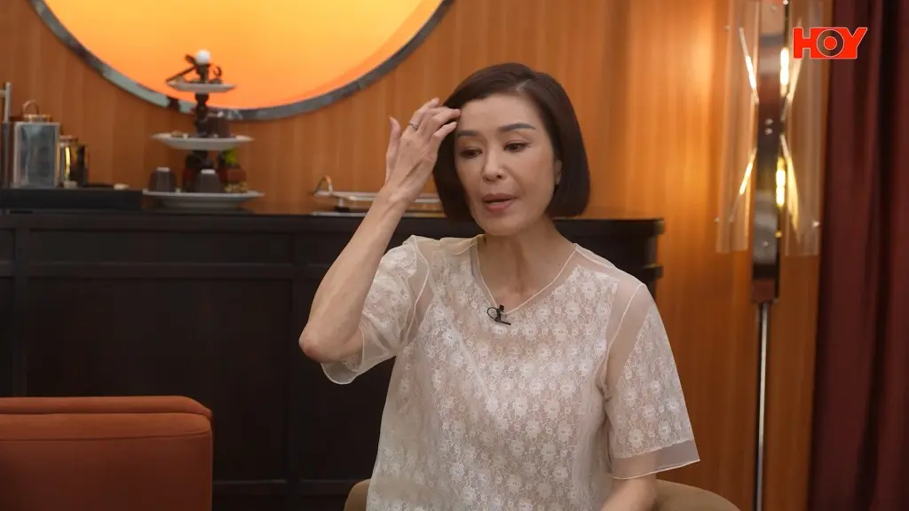 48岁前TVB小生现身加拿大　身形发福转型做厨师