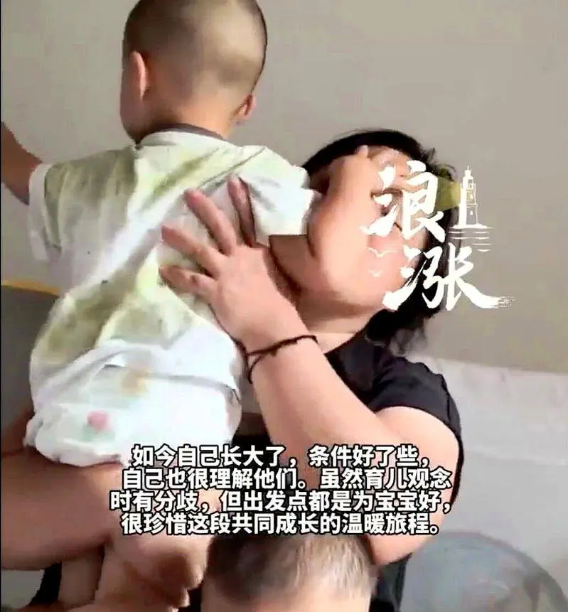 湖南41岁妈、23岁女儿同年生娃 一起坐月子一起顾娃