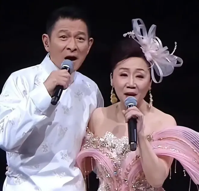 刘德华:以为和朱丽蒨恩爱18年够幸运了,没想到幸福又升级