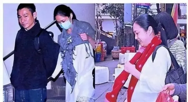 刘德华:以为和朱丽蒨恩爱18年够幸运了,没想到幸福又升级